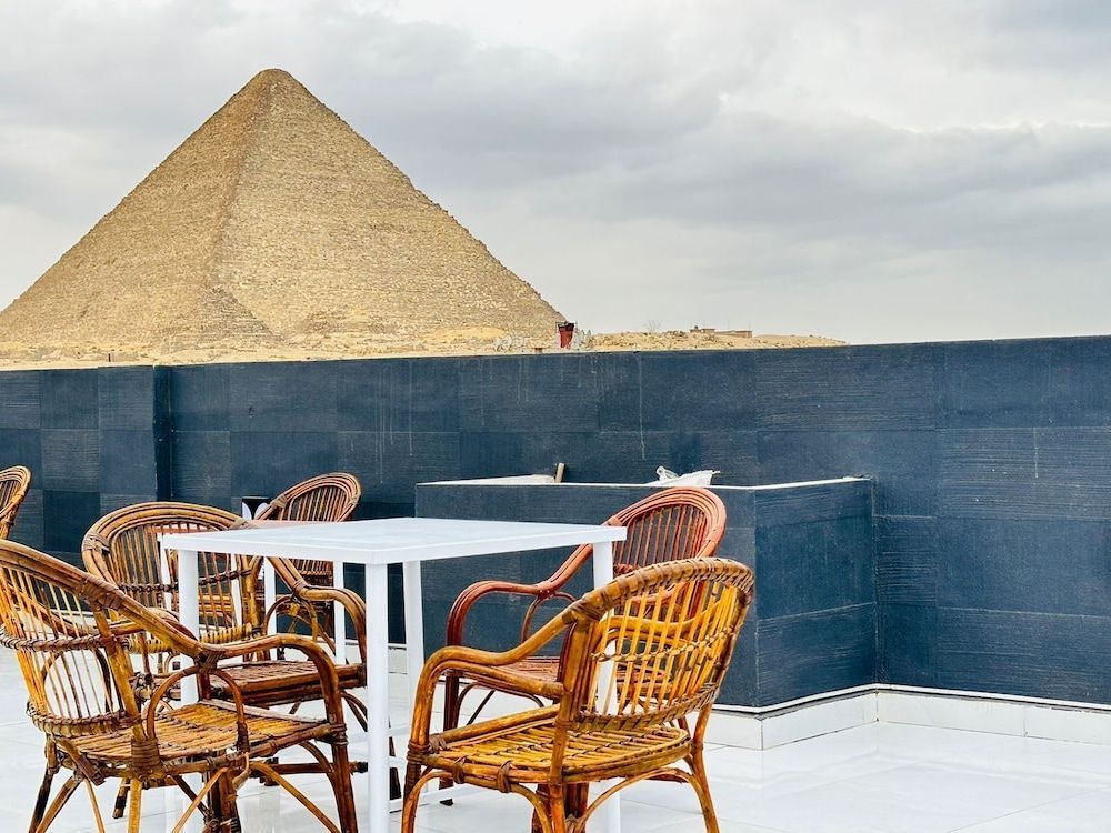 Prince Pyramids INN Hotel 1
