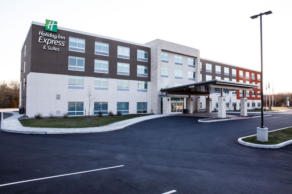 Holiday Inn Express & Suites GETTYSBURG by IHG 1