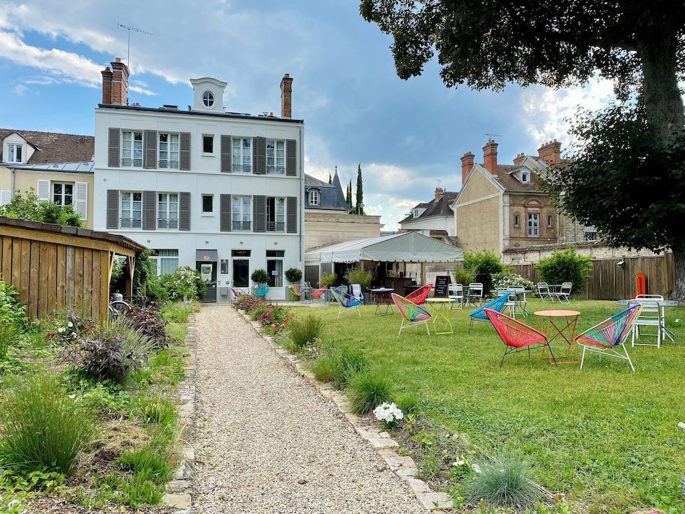 The Originals Boutique, Hôtel Victoria, Fontainebleau 1