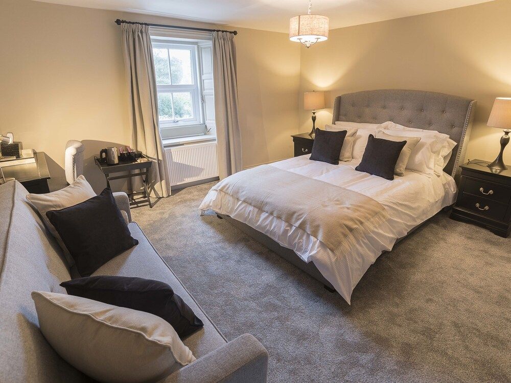 The New Crown Inn 1