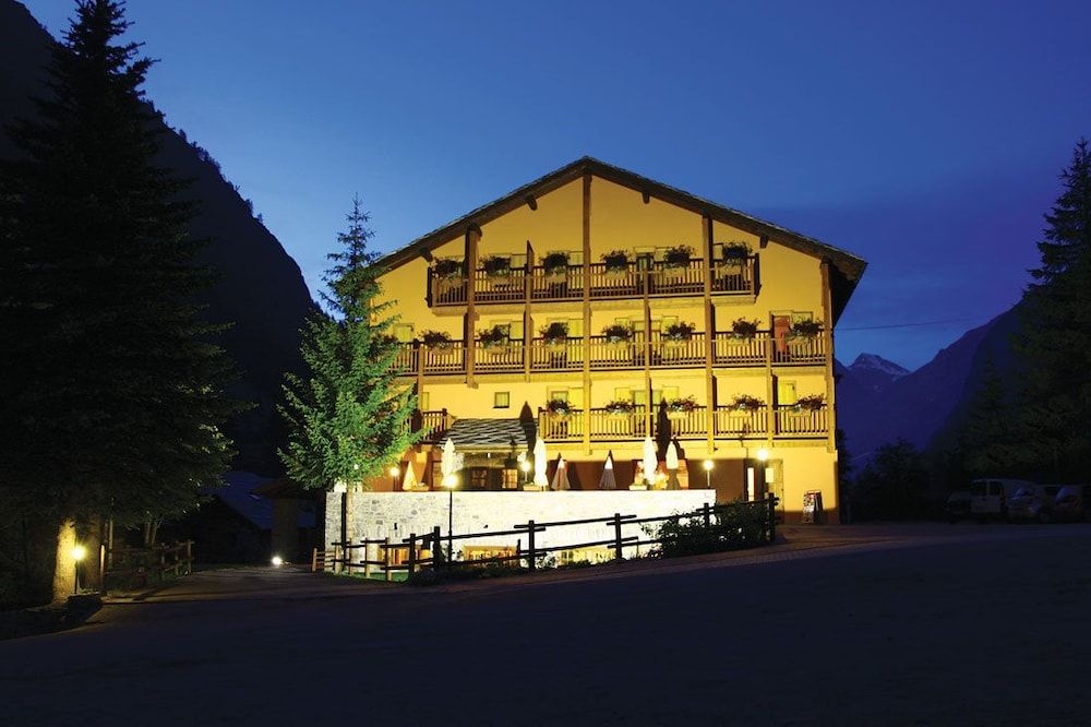 Green Hotel Herbetet 1