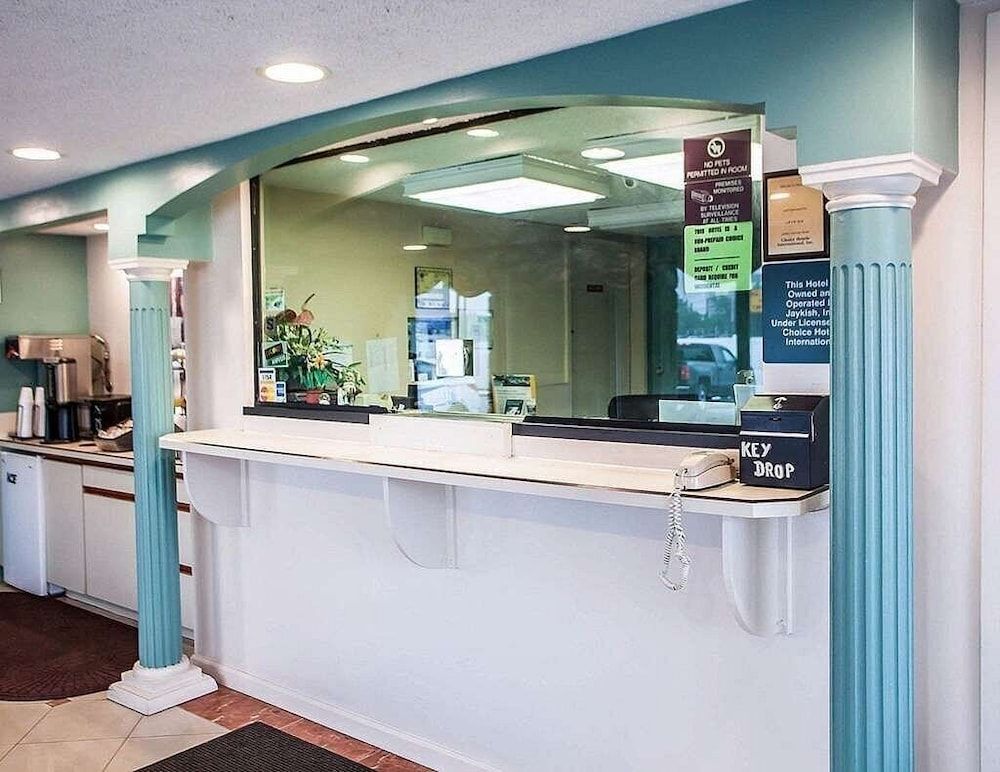 Express Inn-Rahway 1