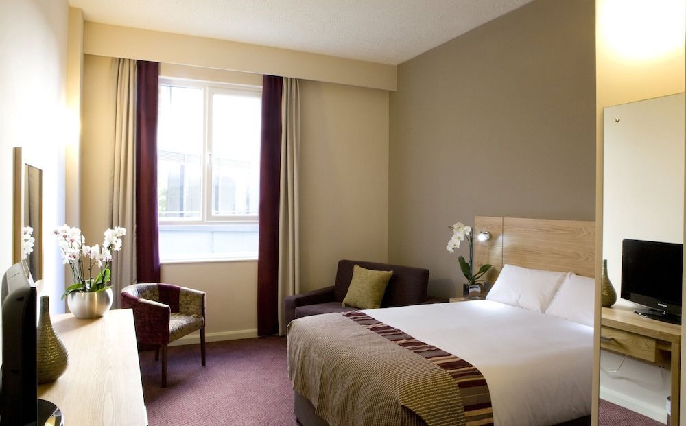 Leonardo Hotel Derby 1