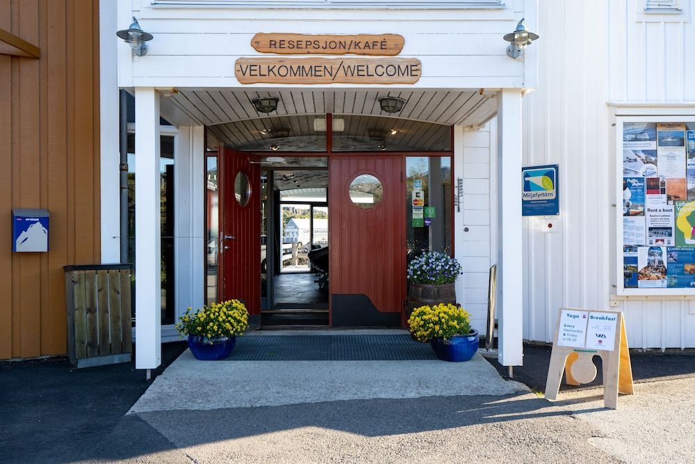 Nyvågar Rorbuhotell - by Classic Norway Hotels 2