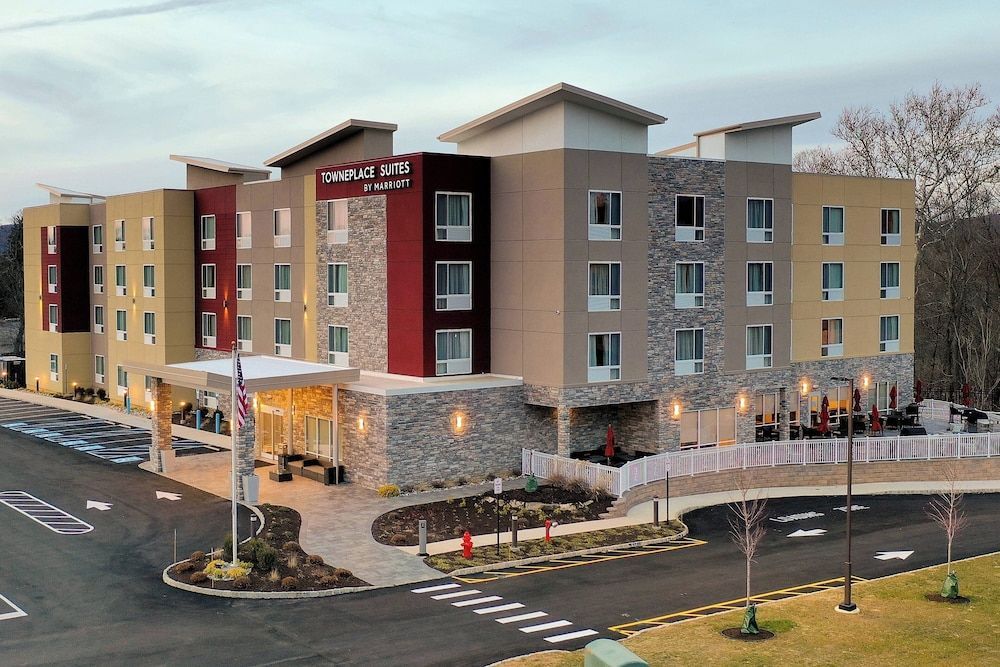TownePlace Suites by Marriott Clinton 1