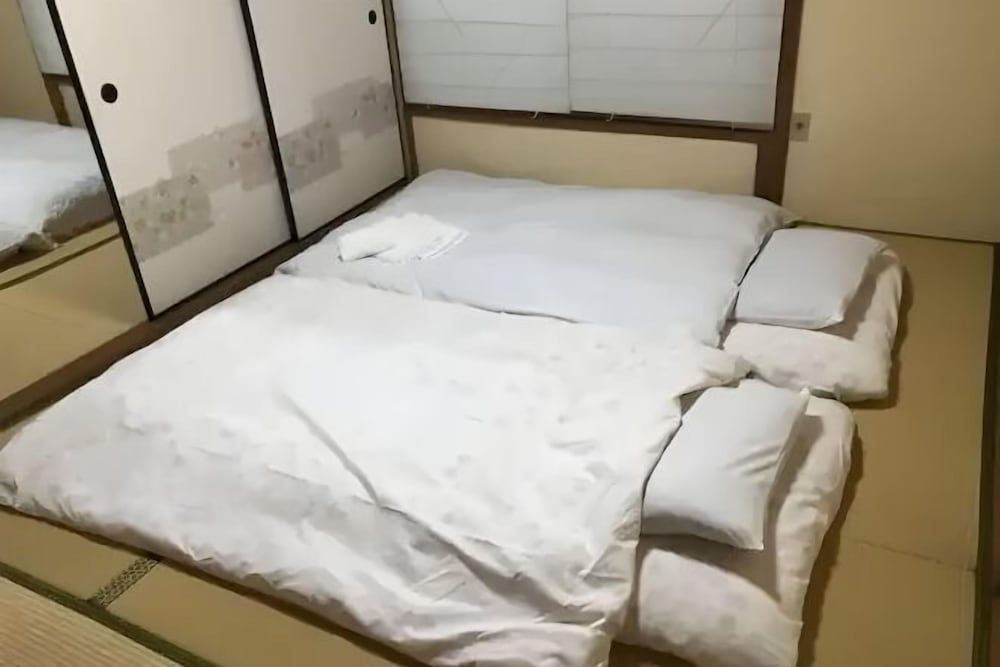 Traditional Inn 2