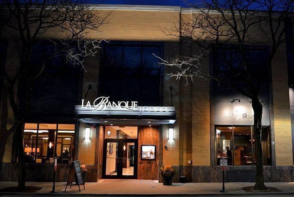 La Banque Hotel 1