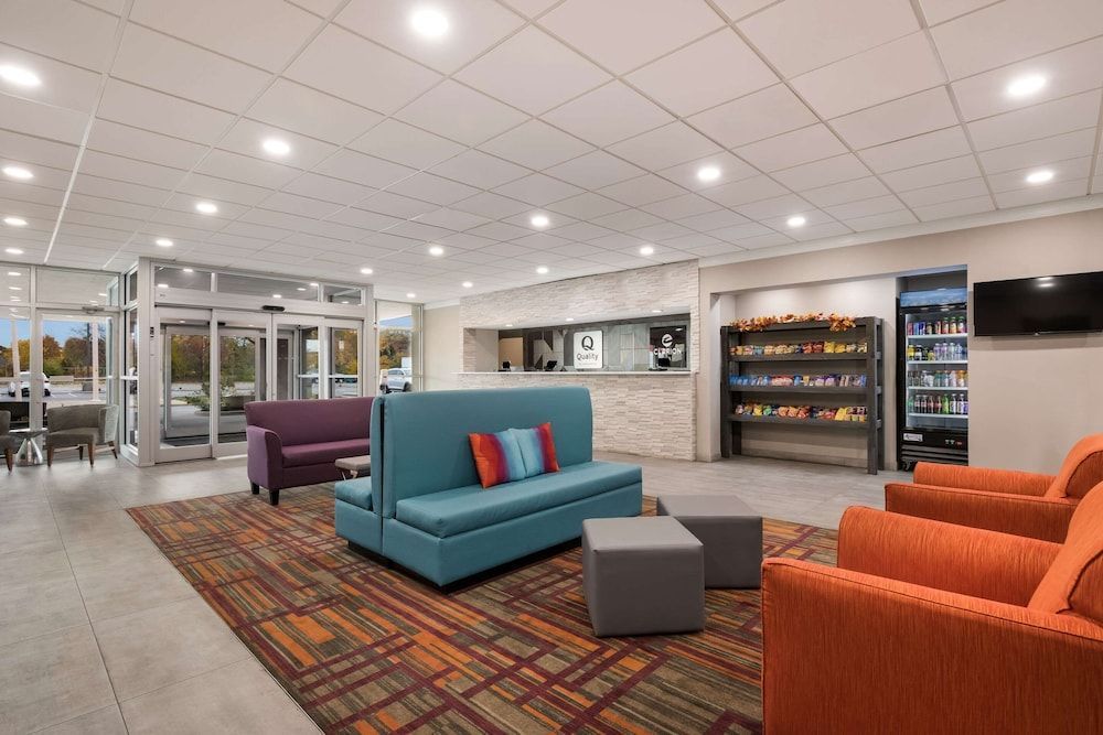 Quality Inn Joliet 2