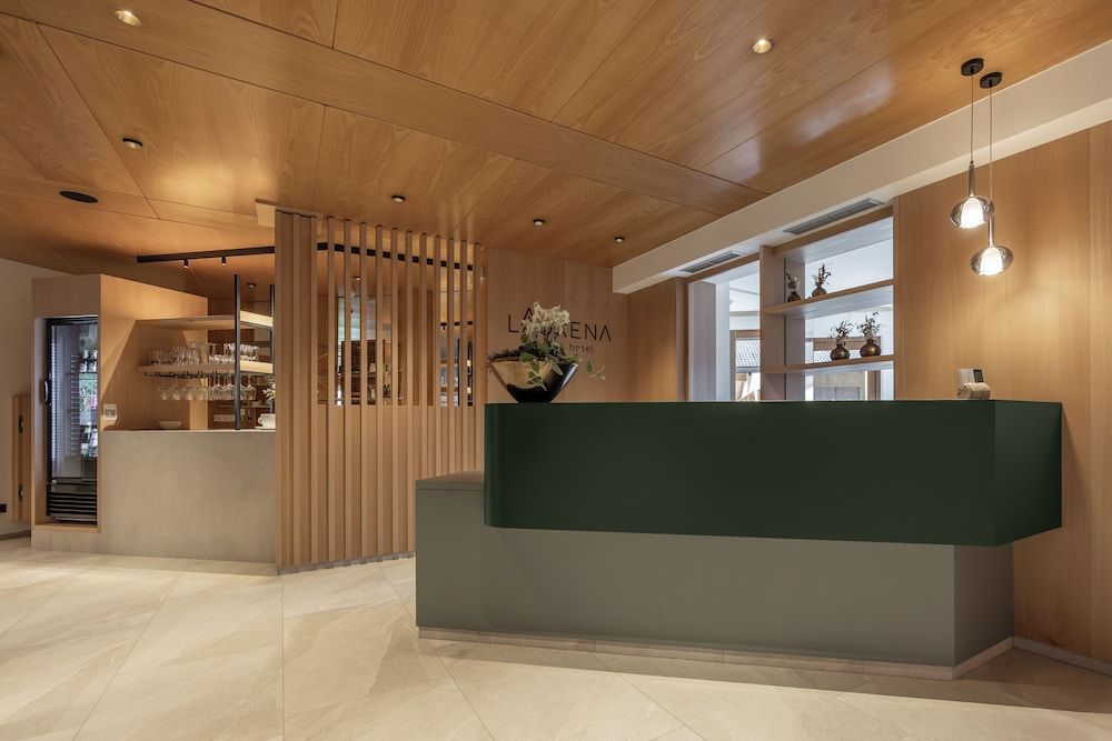 Laurena Aparthotel near Brixen 2