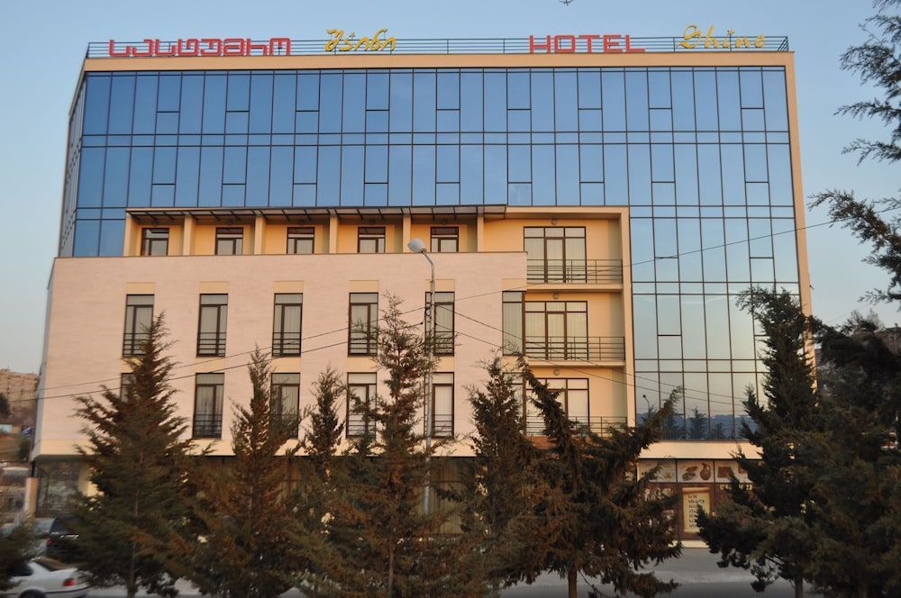Hotel Shine Palace 1