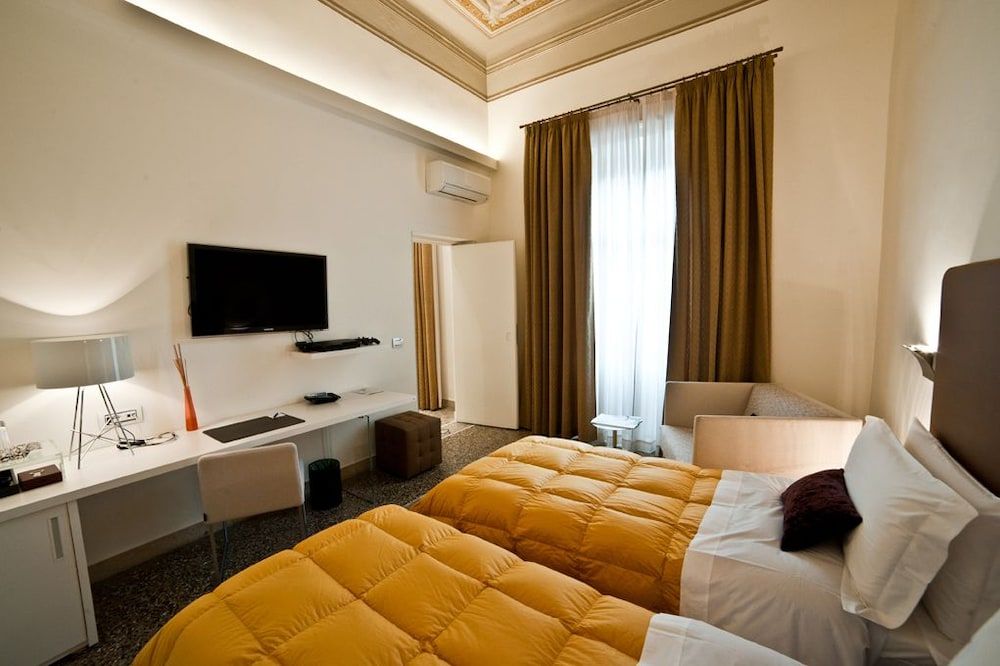 Town House Cavour 2