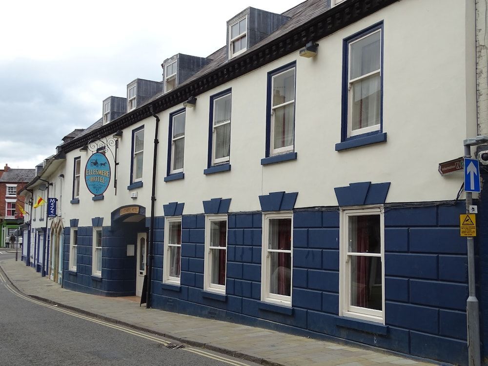 Ellesmere Hotel 1