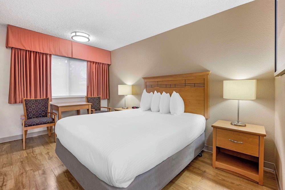 Best Western Aladdin Inn 1
