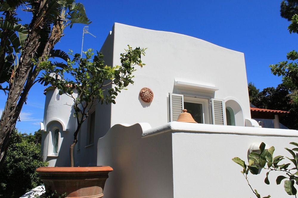 Villa Marinella 1
