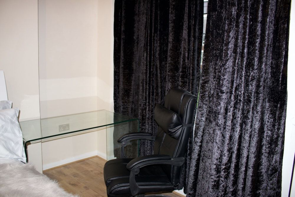 Umbrella Properties London Woolwich 1