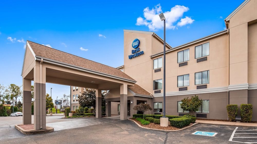 Best Western B R Guest 1
