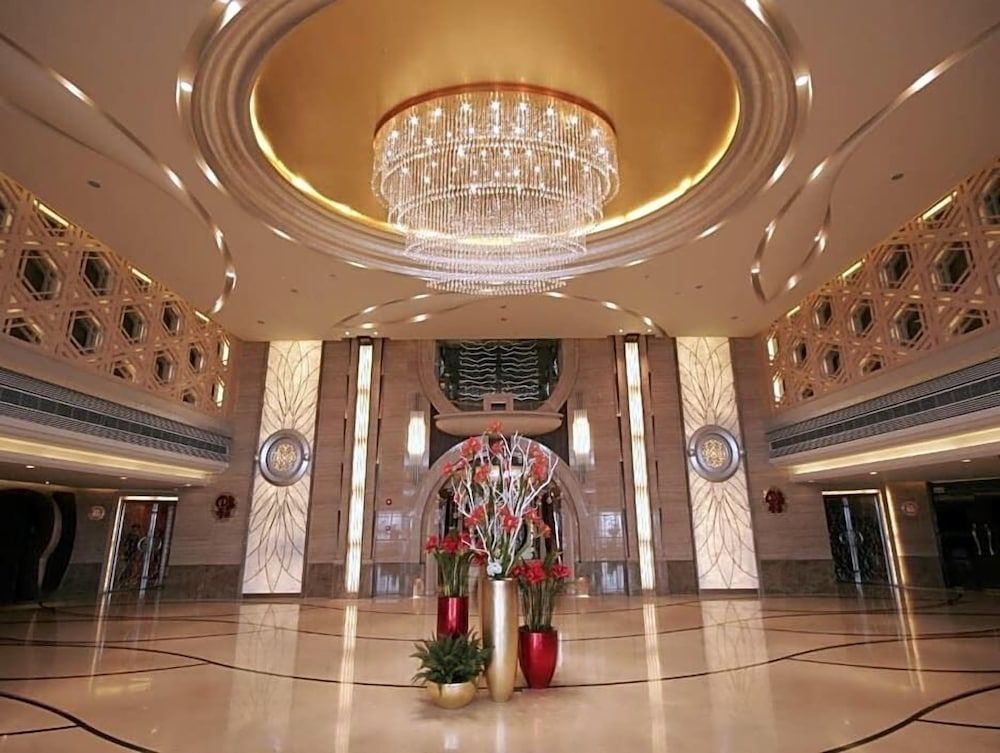 Dazhong Airport Hotel 2