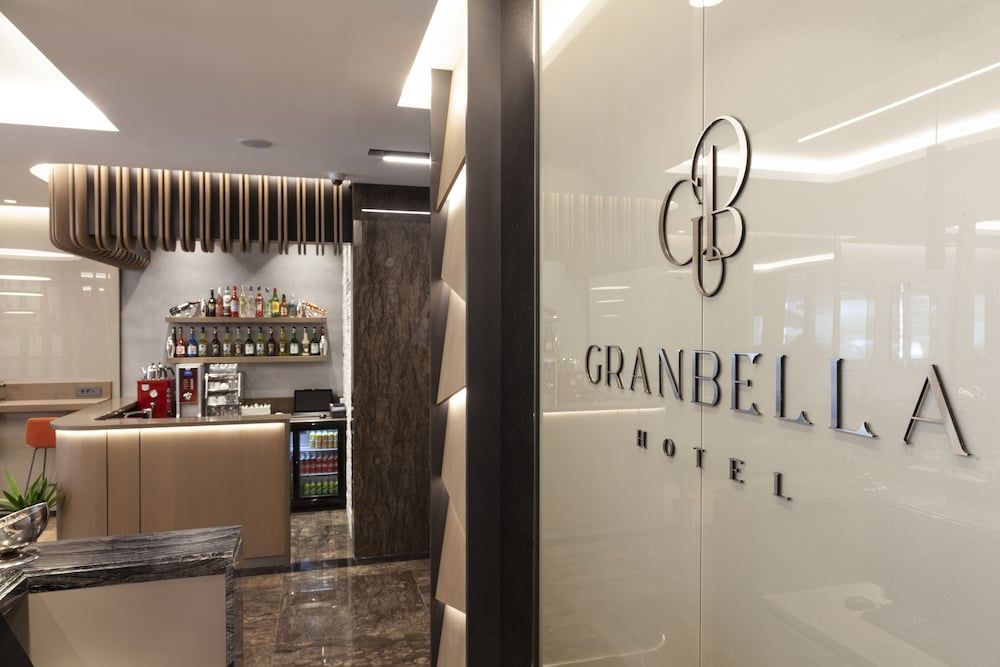 GRANBELLAHOTEL 2