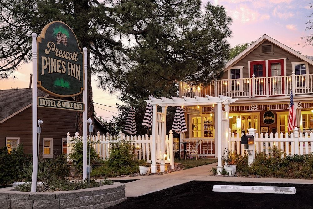 Prescott Pines Inn 1