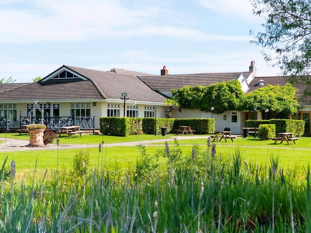 Hotel Wrexham 1