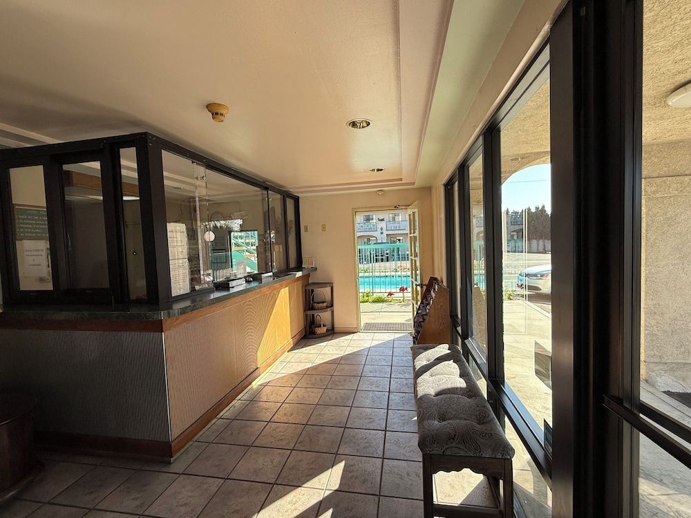 Fiesta Inn- Bell Gardens/ Los Angeles 1
