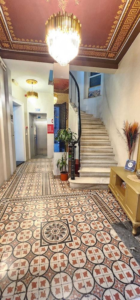 Taksim Istiklal Street Next2 Hotel 2