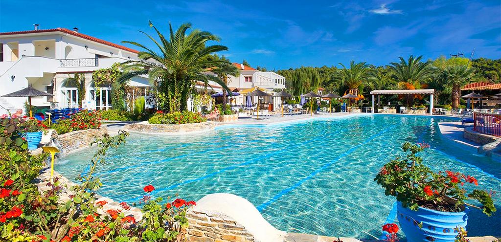 Hôtel Ôclub Experience Chrousso Village & Suites 1
