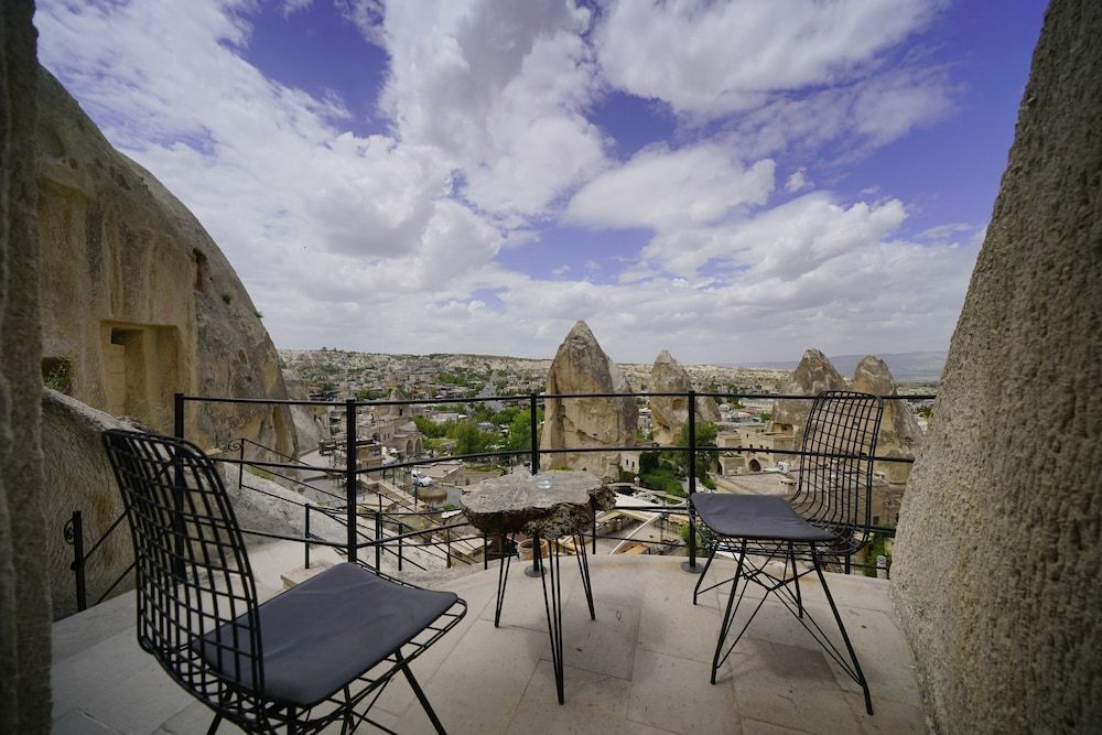 Vezir Cave Suites 1