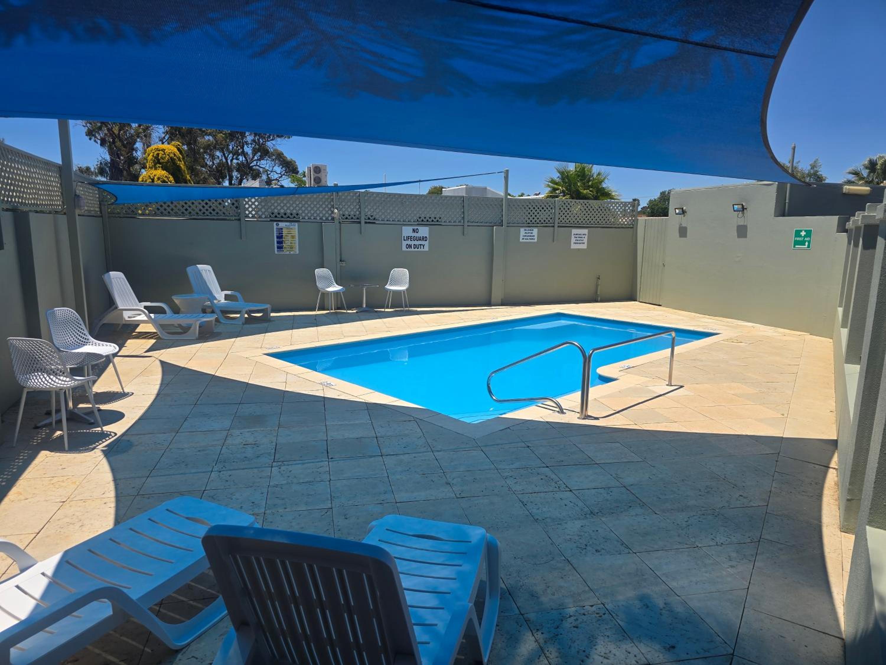 Mandurah Foreshore Motel 2