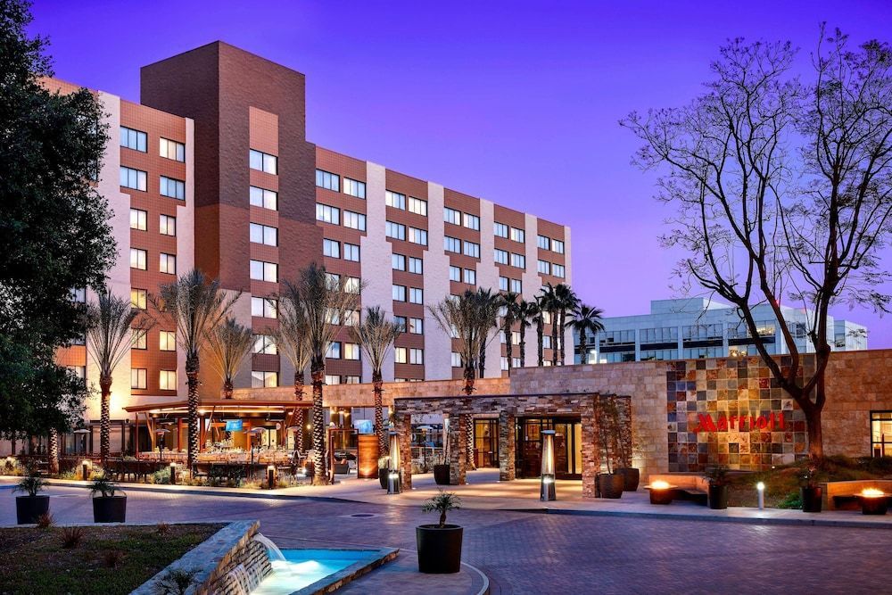 Los Angeles Marriott Burbank Airport 1