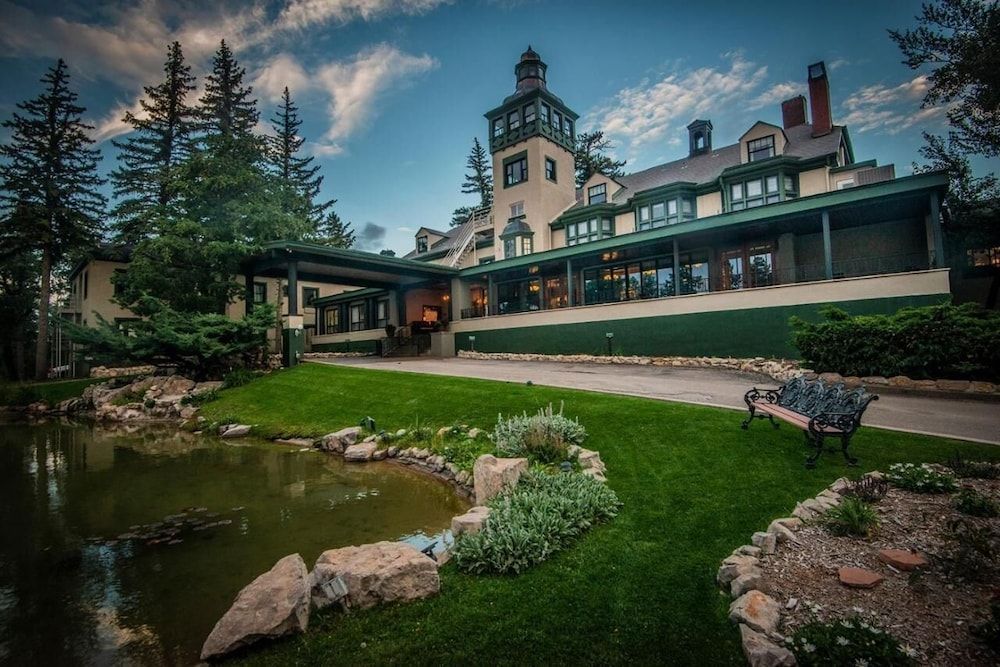 The Lodge at Cloudcroft 1