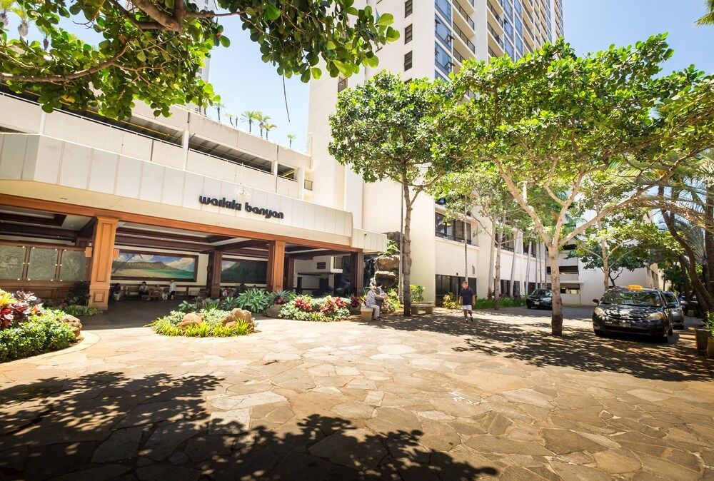 Sweetwater at Waikiki 1