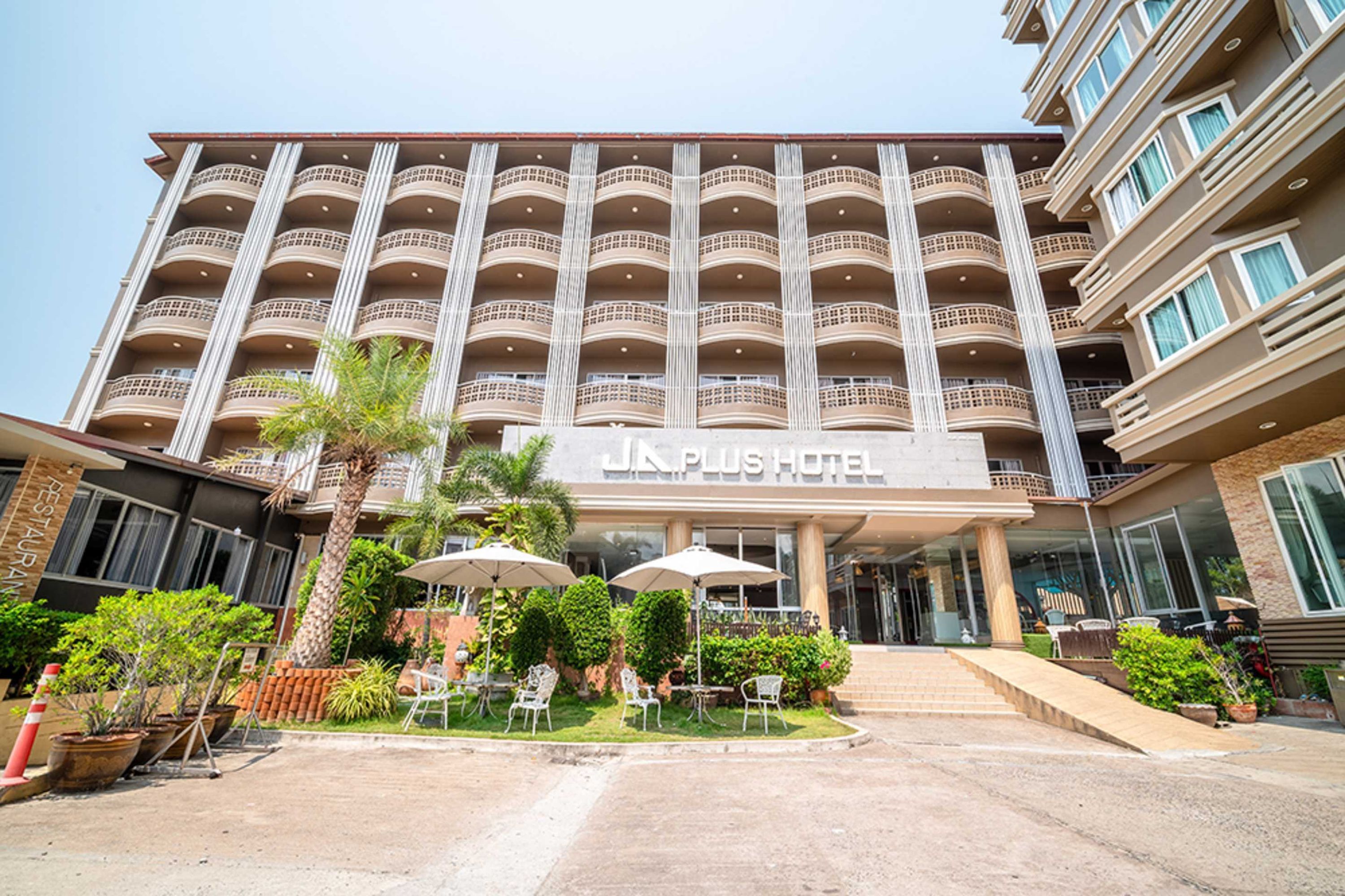 Sunday JA Plus Hotel 1