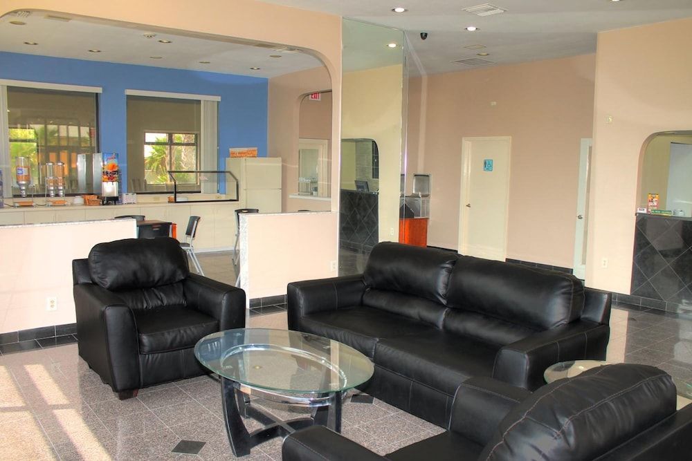 Regency Inn & Suites - Saint Augustine 2