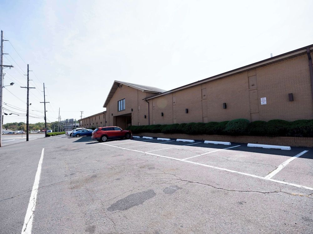 Knights Inn South Amboy 1