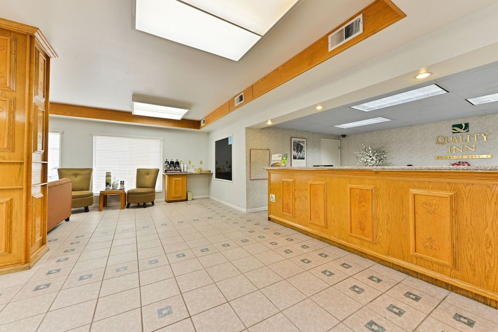 Quality Inn Fresno Near University 2