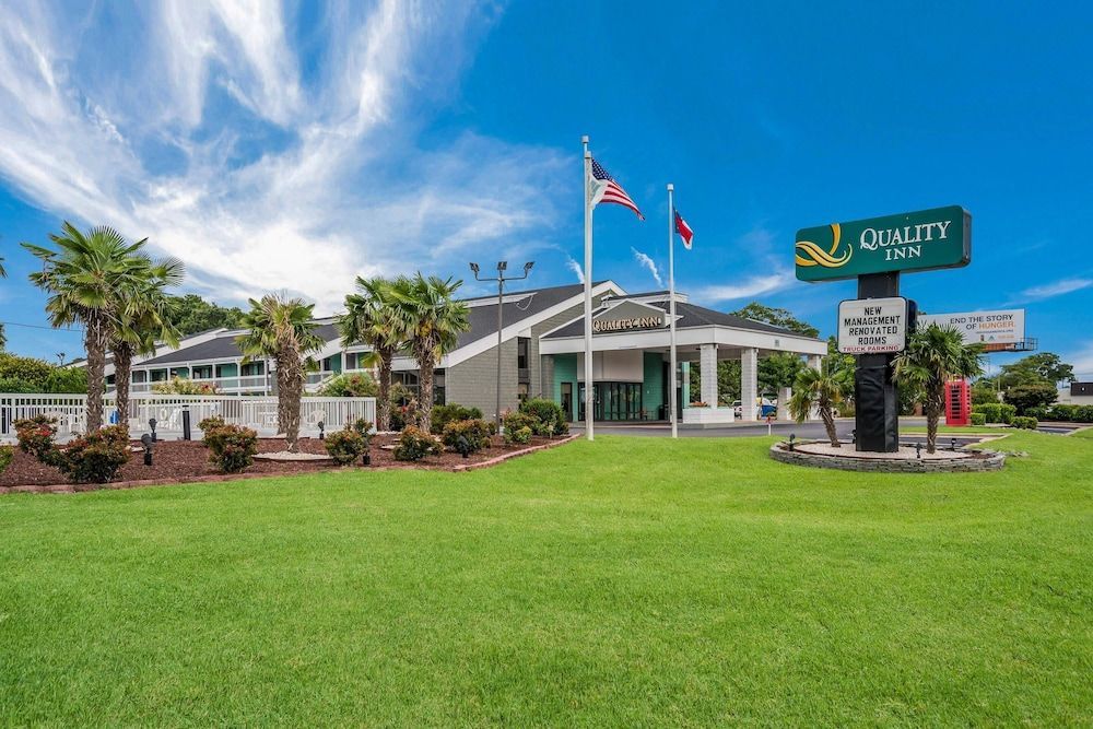 Quality Inn Greenville near University 1
