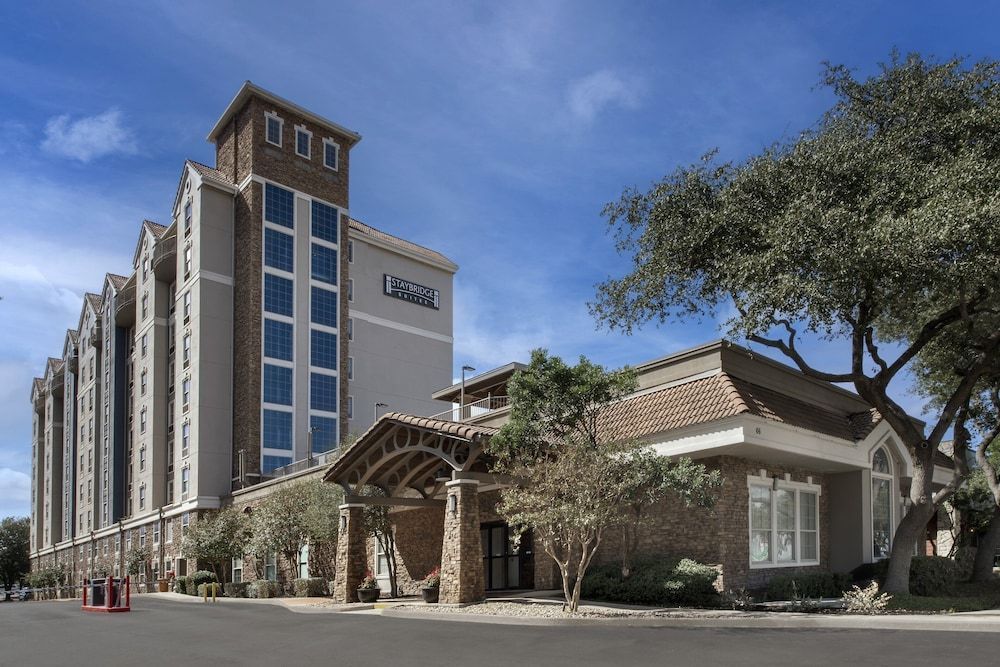 Staybridge Suites SAN ANTONIO-AIRPORT by IHG 1