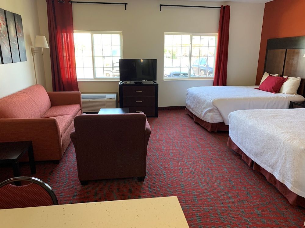 Sandalwood Studios & Suites 1