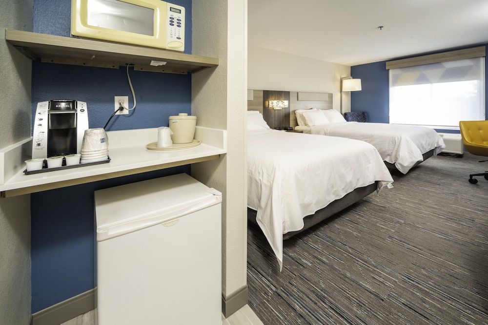 Holiday Inn Express & Suites ATLANTA-JOHNS CREEK by IHG 2