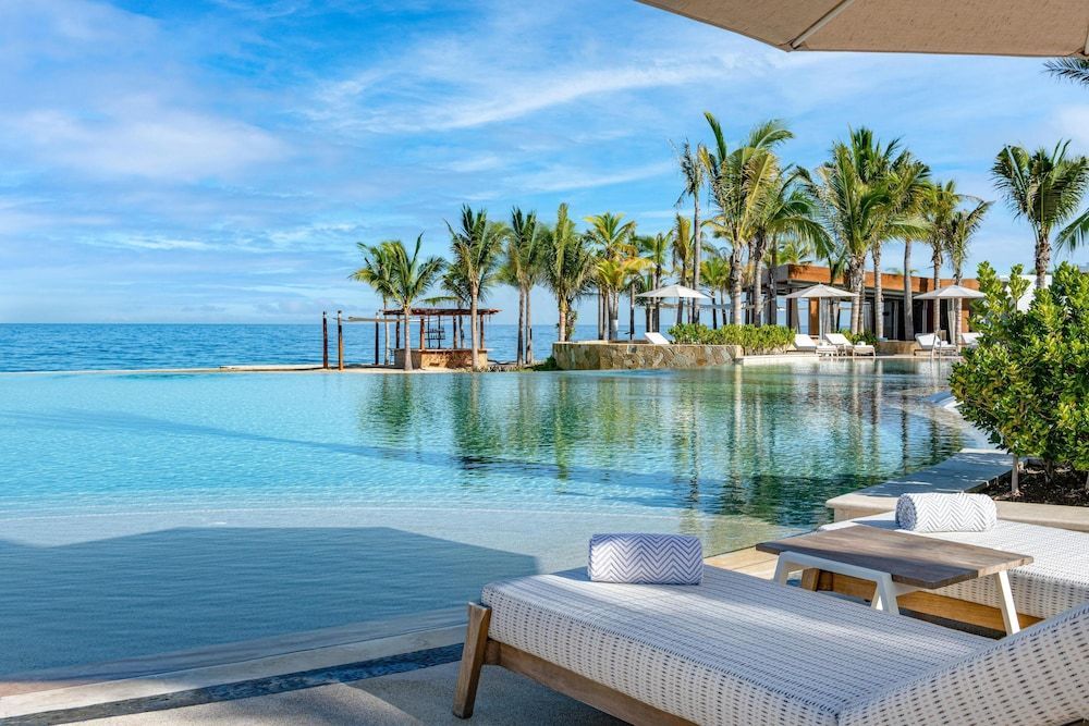 Conrad Punta de Mita 1