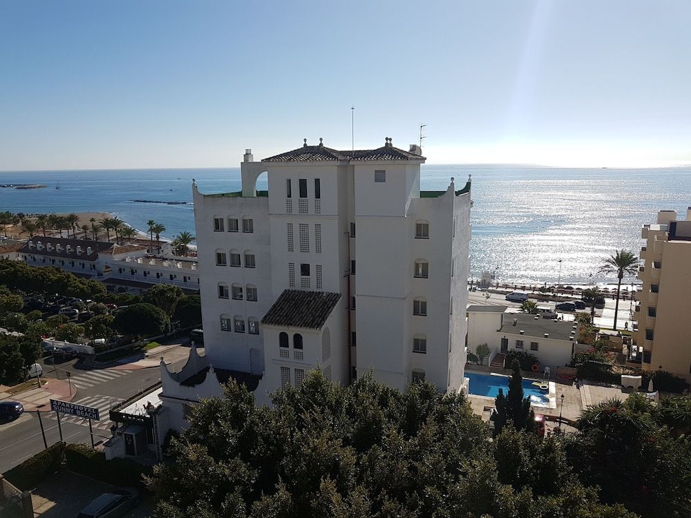 Sunny Beach 1
