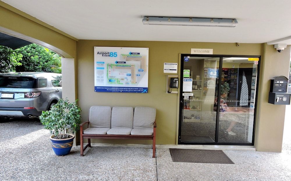 Best Western Airport 85 Motel 2