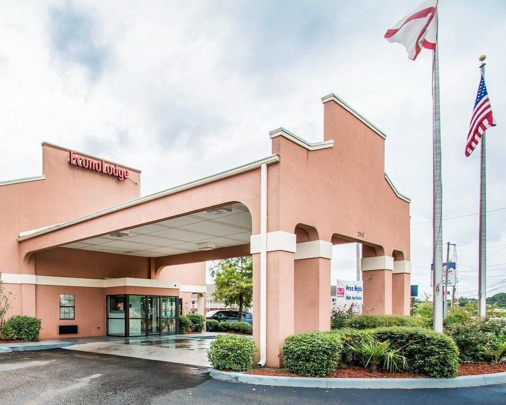 Econo Lodge Dothan West 1