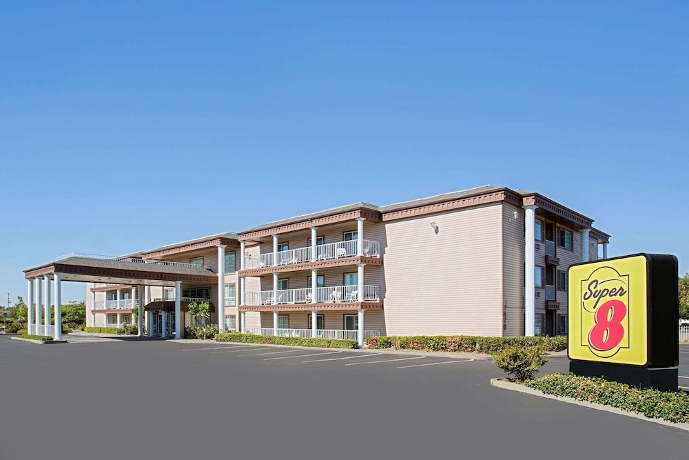 Super 8 by Wyndham Oroville 1