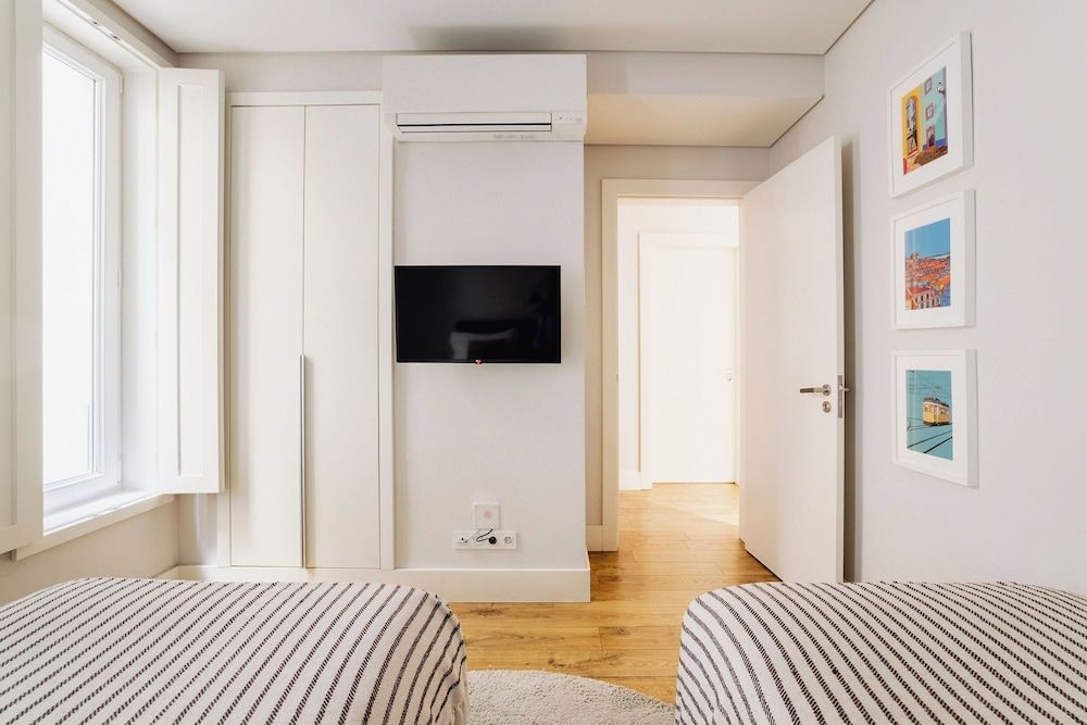 Chiado Square Apartments | Lisbon Best Apartments 2