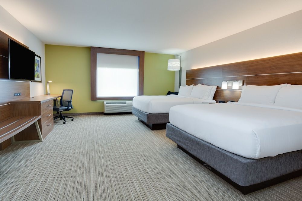 Holiday Inn Express & Suites FLEMING ISLAND by IHG 2