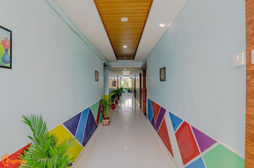 White House Beach Resort, Nagaon 2