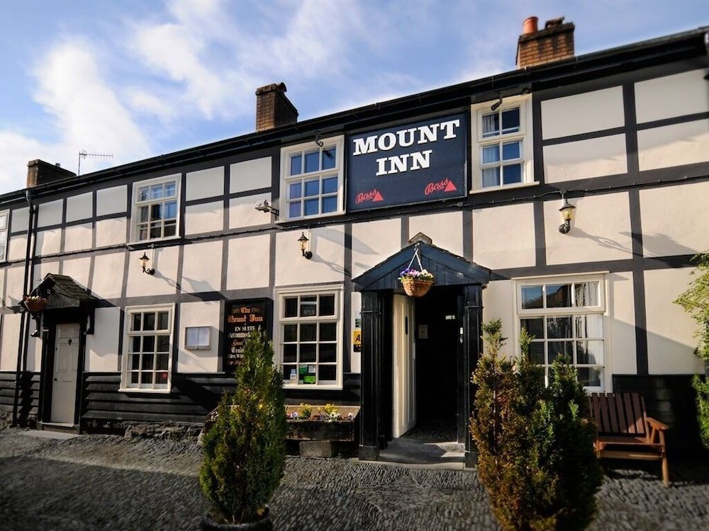 The Mount Inn 1