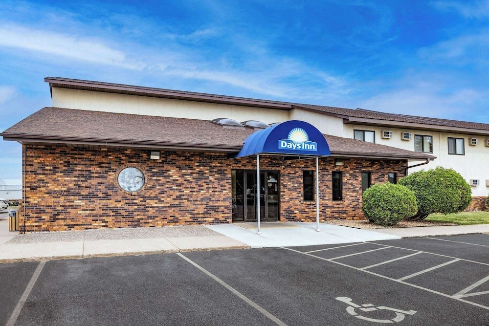 Days Inn by Wyndham Monticello 1